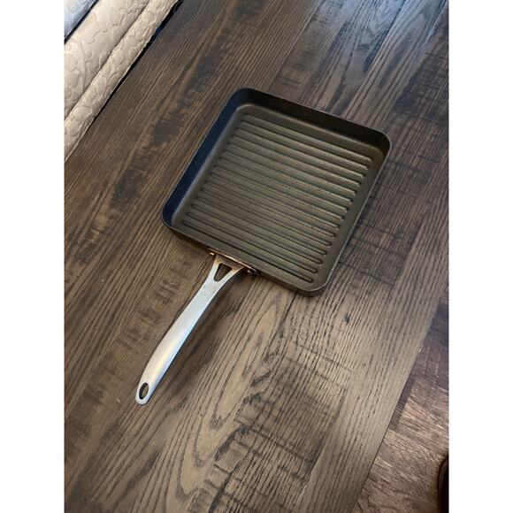 Calphalon Contemporary Square 11” Grill Pan - Picture 7 of 10